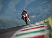 开云体育入口-加维，F1街道赛之夜的攻防转换核心