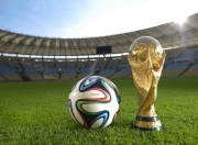 开云体育app-法网完胜澳网，梅德韦杰夫扛起全队的背后，是战术进化还是意志觉醒？