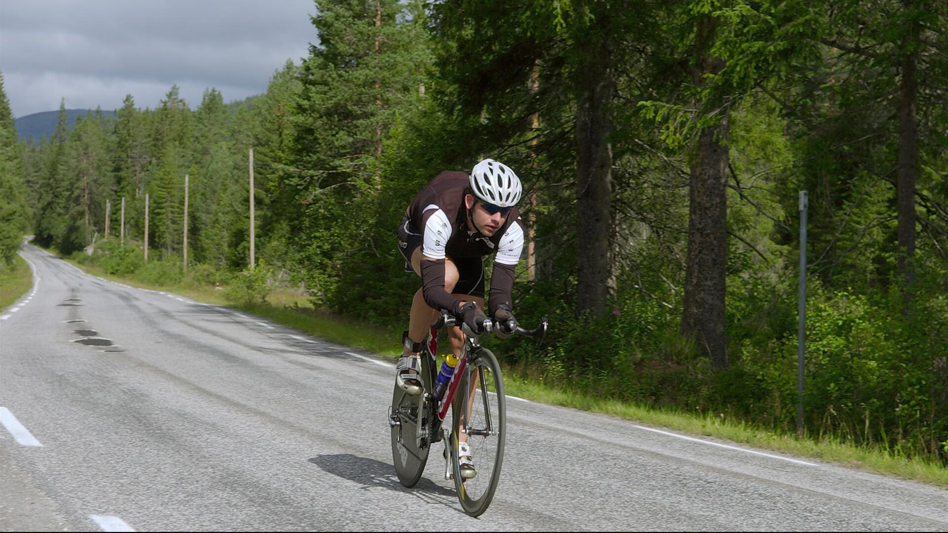 班凯罗稳定输出不掉线,新疆队翻盘公牛