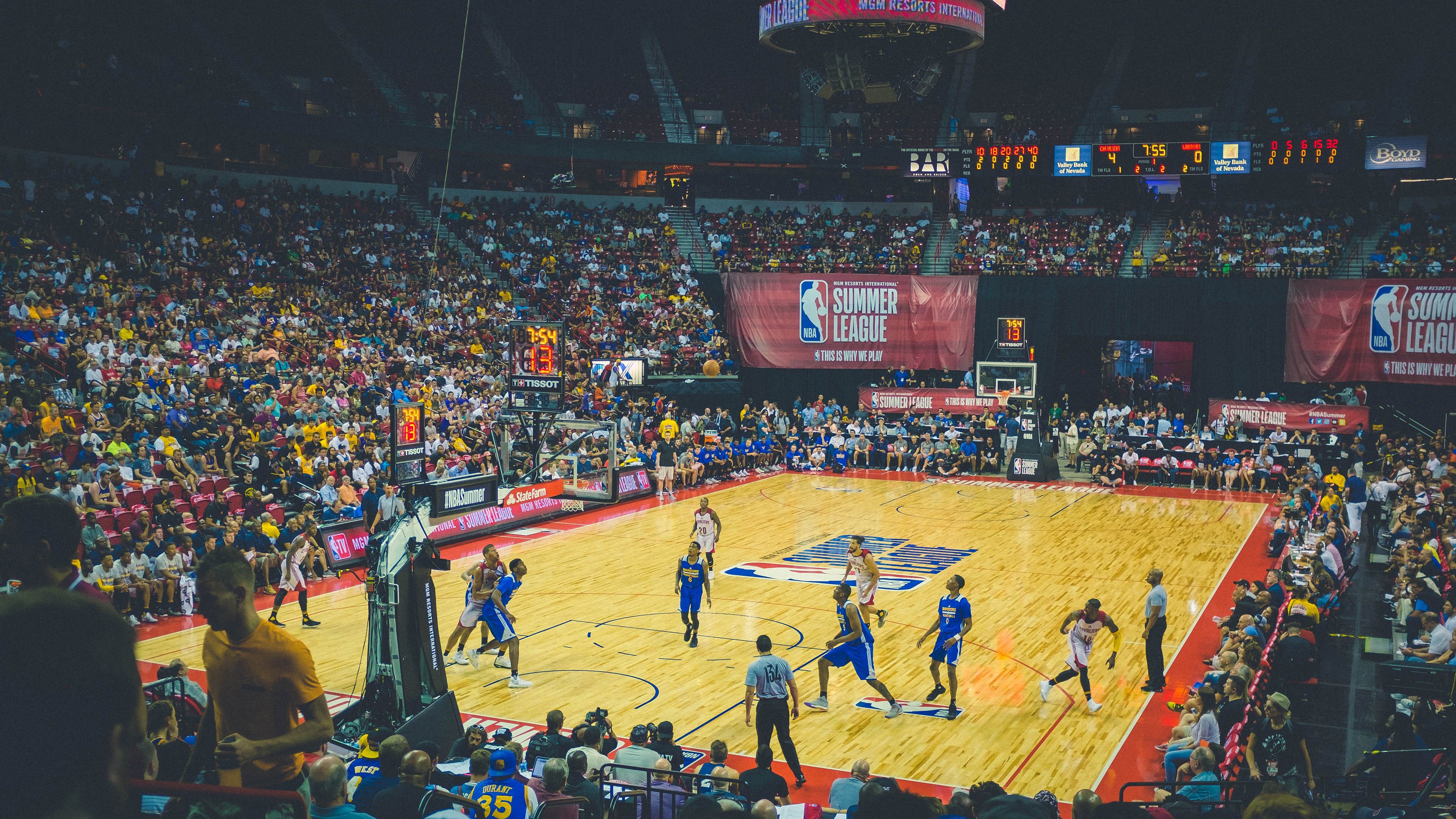 总决赛之夜，哈利伯顿的救赎之路