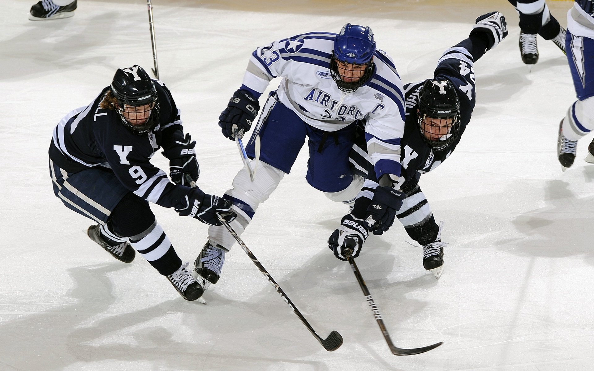 年度焦点之战之夜，德罗赞如何以无形之弦带动全队节奏